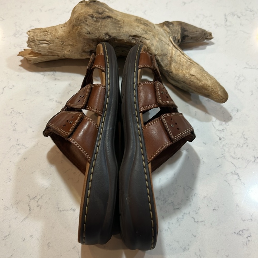Clarks Comfort Brown Valcro Slip-On Women's Size 10 - Picture 12 of 15